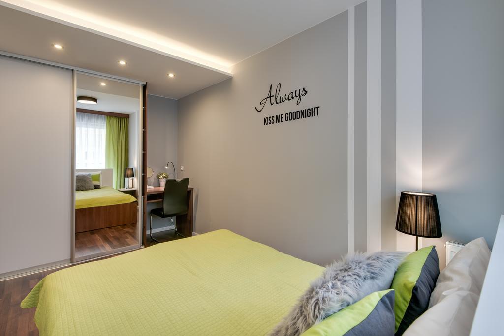 River Boulevards Apartment คราคูฟ ภายนอก รูปภาพ